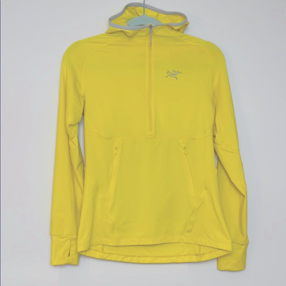 Arc'teryx Women's Yellow Hooded Top